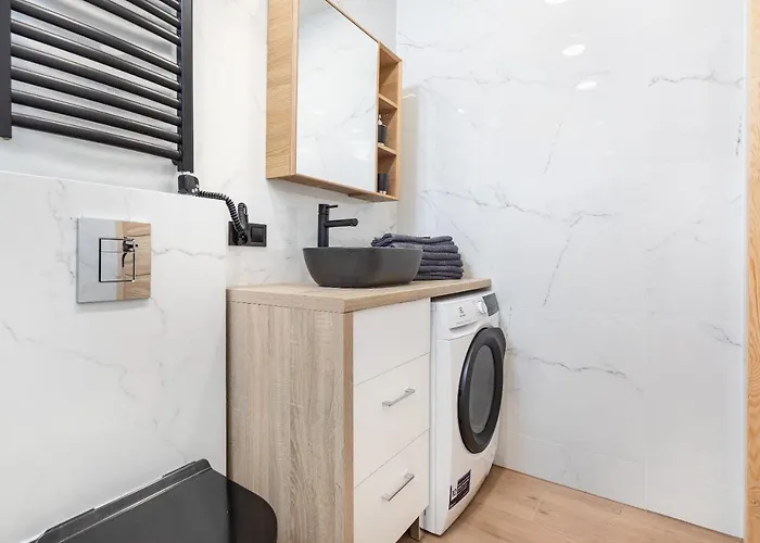 Bm Waly Chrobrego Radogoska Parking Free * Szczecin